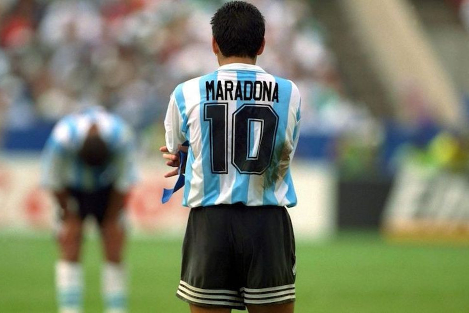 Efsane '10 numara'  Diego Armando Maradona hayatını kaybetti